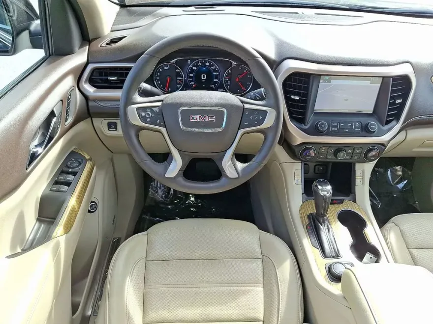 2018 Gmc Acadia Denali photo 1