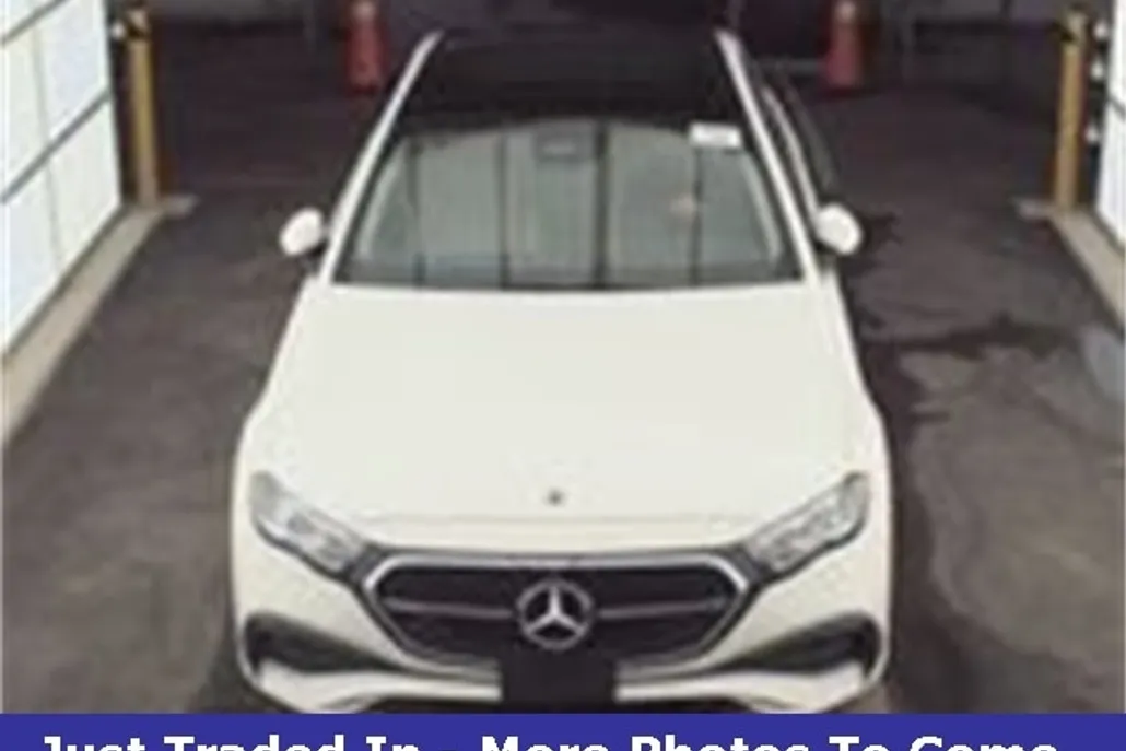2025 Mercedes Benz E 350 photo 1
