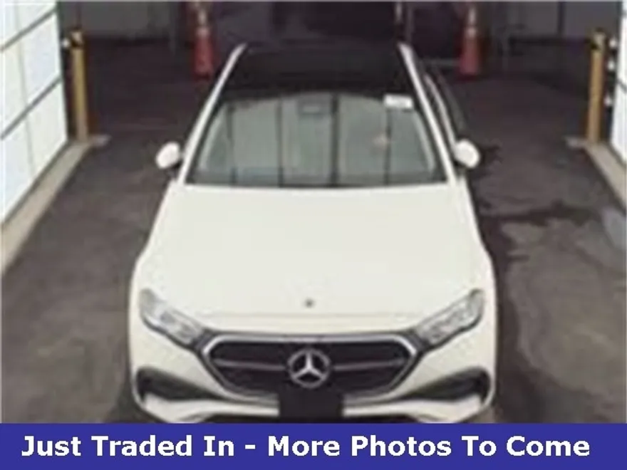 2025 Mercedes Benz E 350 photo 1