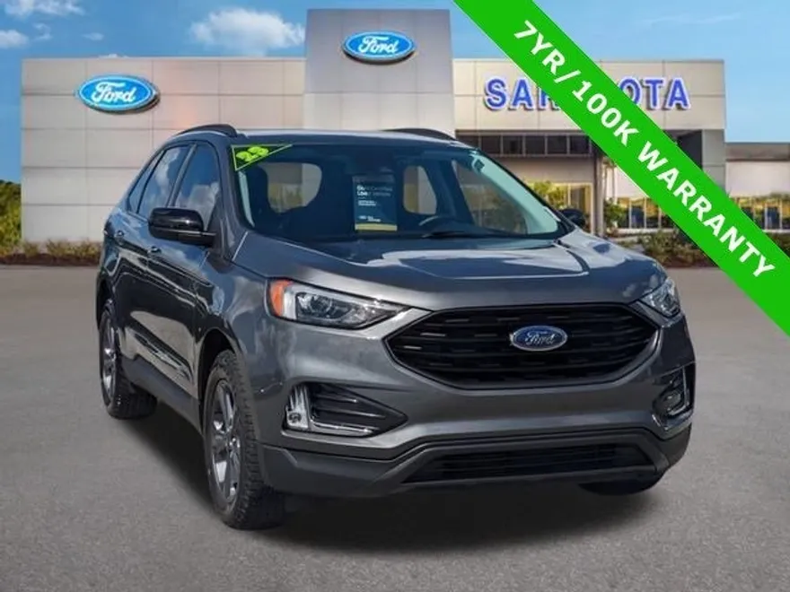 2023 Ford Edge SEL photo 1