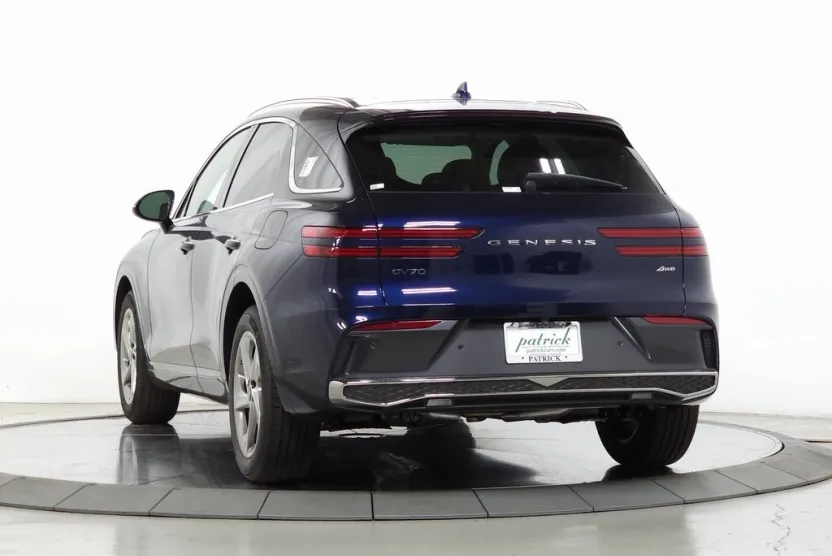 2026 Genesis GV70 2.5T Select photo 1