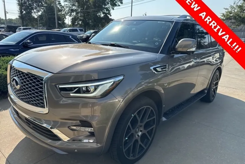 2018 Infiniti QX80 Base photo 1