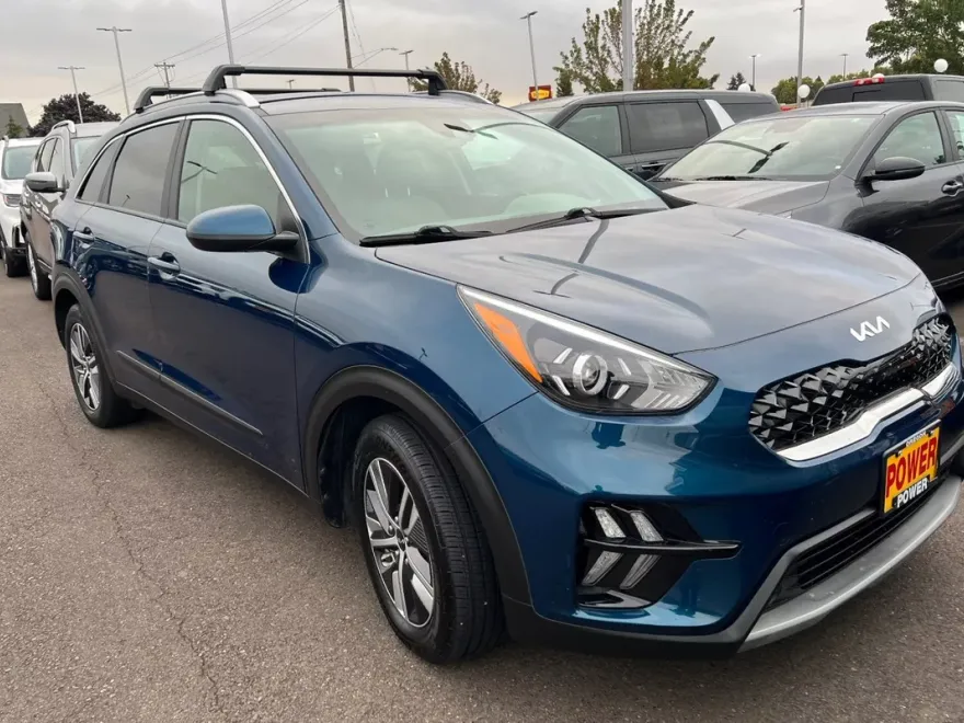 2022 Kia Niro Plug-In Hybrid LXS photo 1