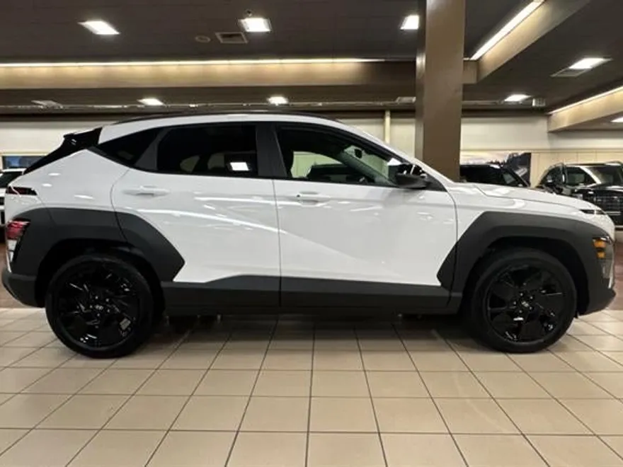 2026 Hyundai Kona SEL photo 1
