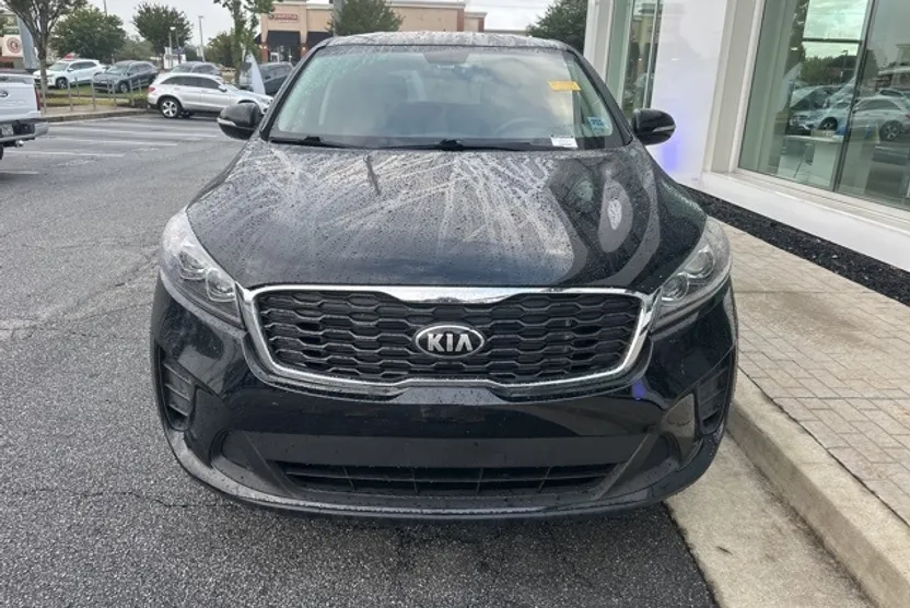 2020 Kia Sorento LX photo 1