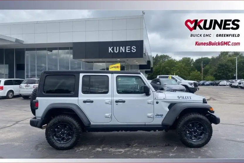 2023 Jeep Wrangler Base 4xe Sport photo 1