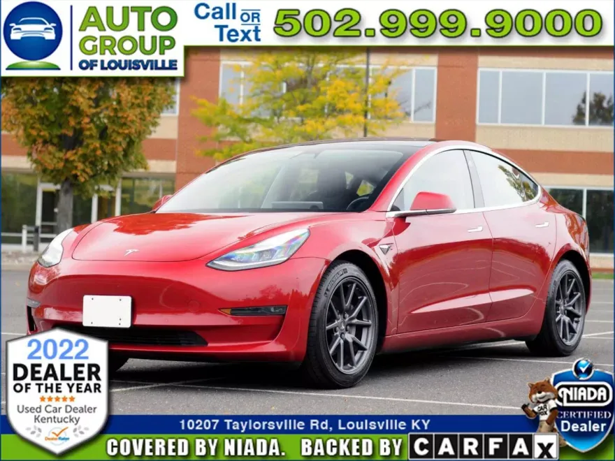 2018 Tesla Model 3 Long Range photo 1