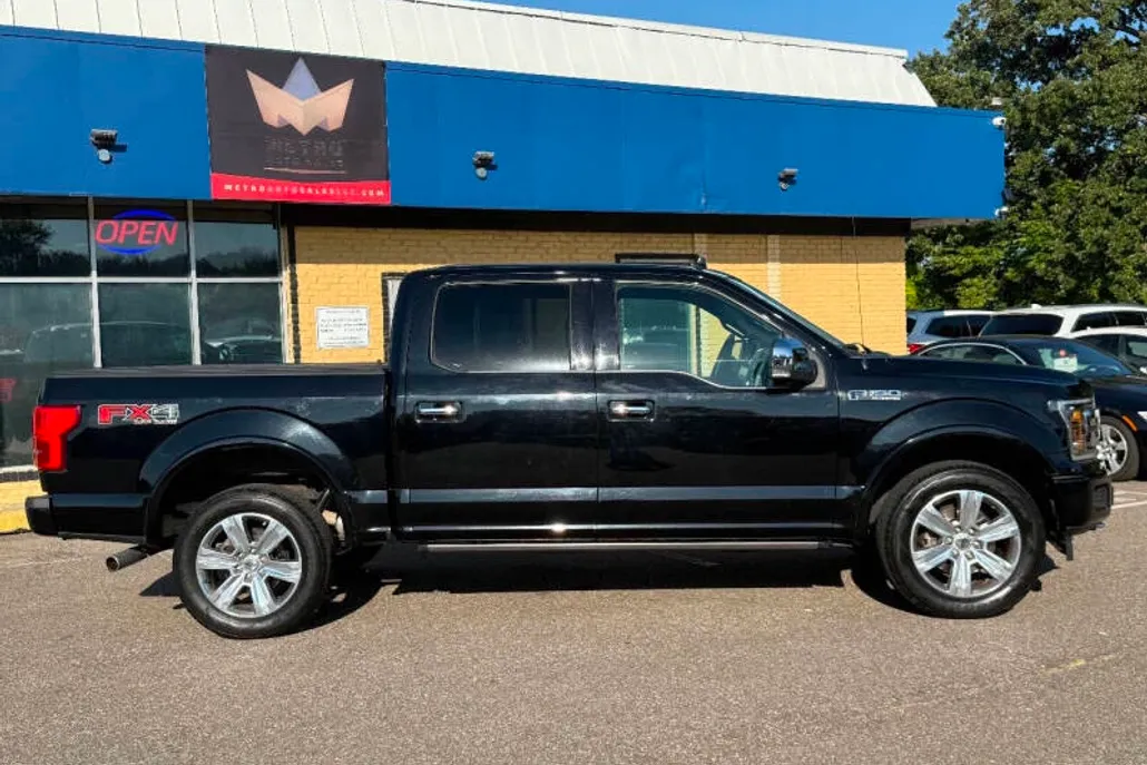 2018 Ford F-150 Platinum photo 1