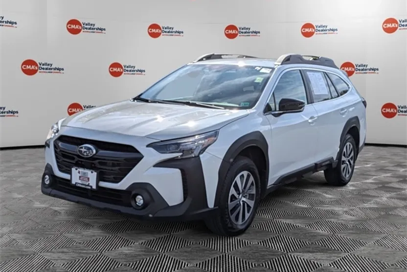 2025 Subaru Outback Premium photo 1