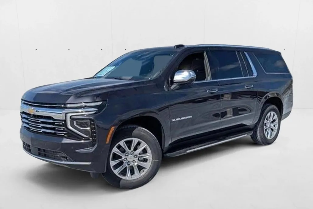 2025 Chevrolet Suburban Premier photo 1