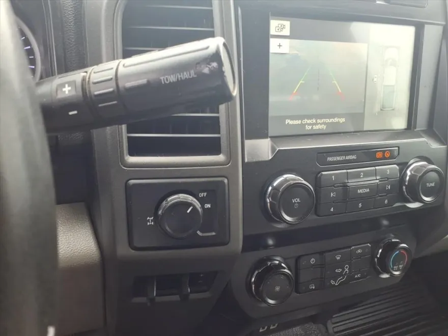 2019 Ford F-250 XL photo 27