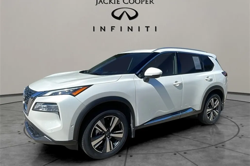 2023 Nissan Rogue SL photo 1