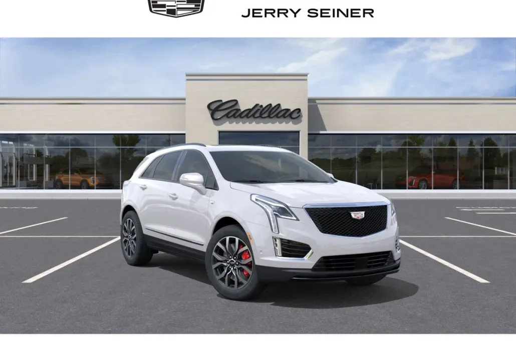 2025 Cadillac XT5 Sport photo 1