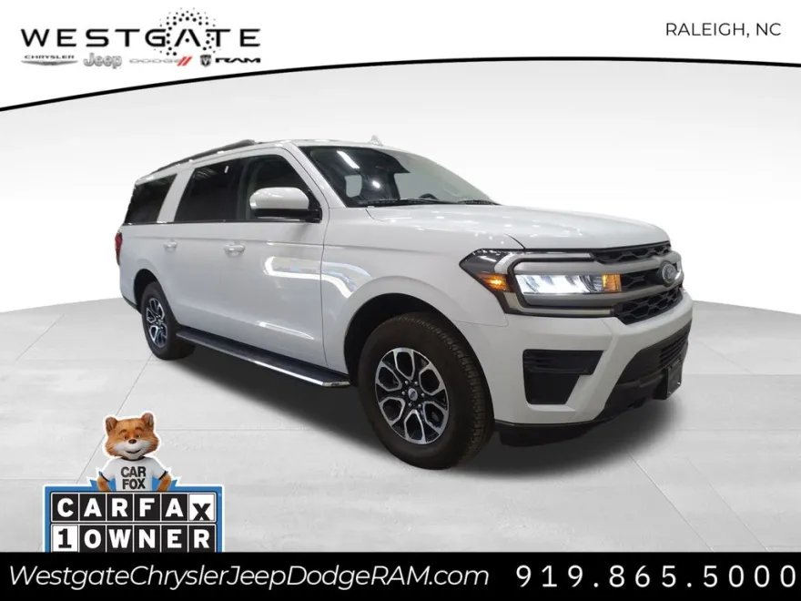 2023 Ford Expedition MAX XLT photo 1