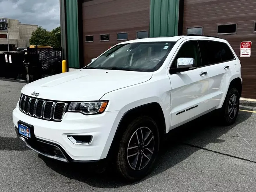 2021 Jeep Grand Cherokee Limited photo 1