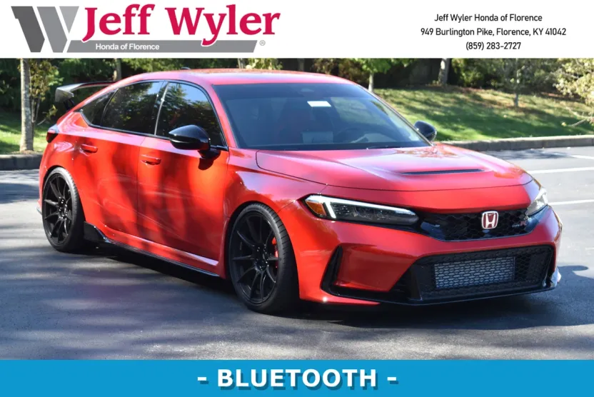 2024 Honda Civic Type R photo 1
