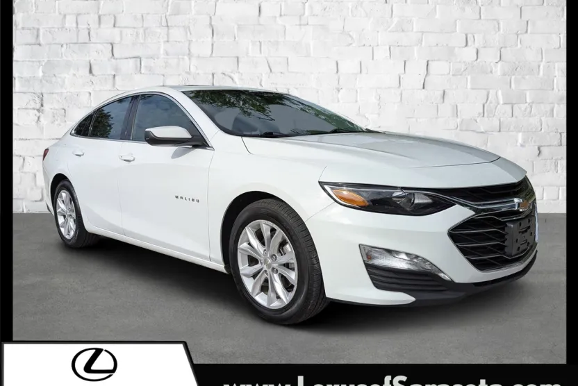 2022 Chevrolet Malibu 1LT photo 1