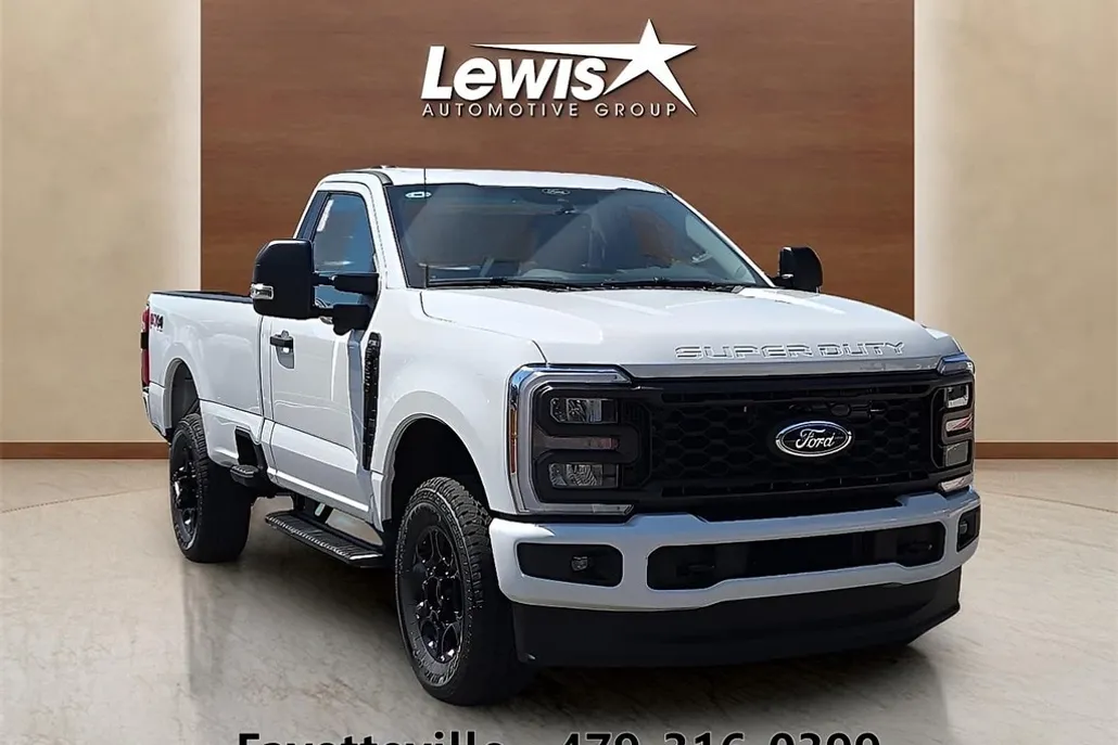 2025 Ford F-350 XL photo 1