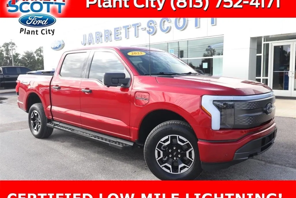 2023 Ford F-150 XLT Lightning photo 1