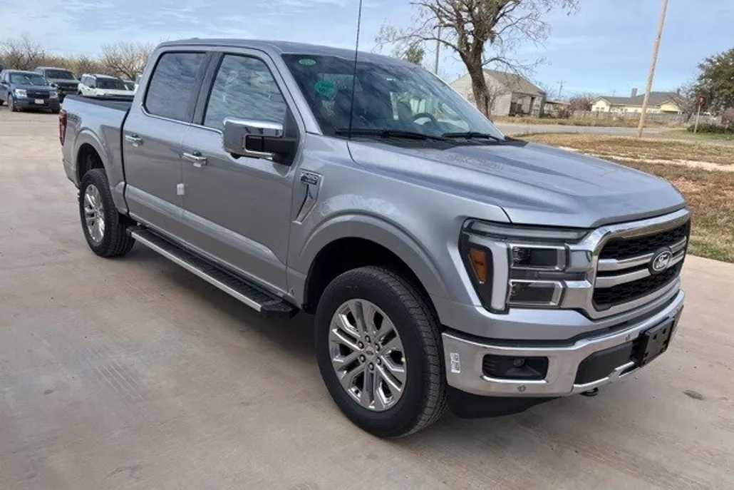 2025 Ford F-150 Lariat photo 1