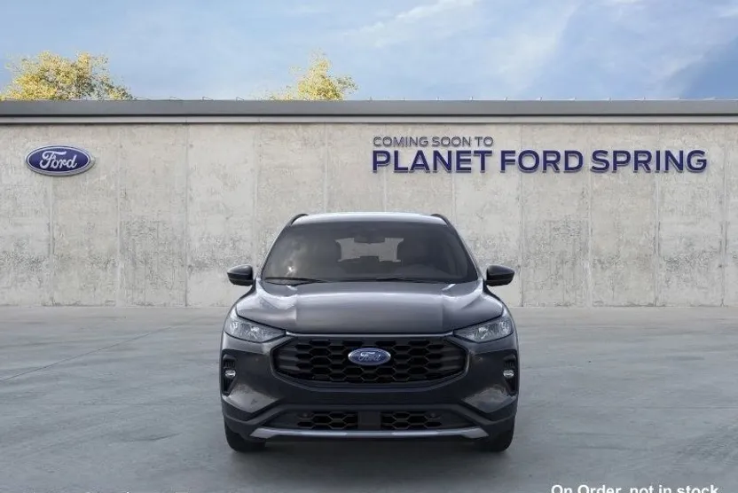 2026 Ford Escape ST-Line photo 1