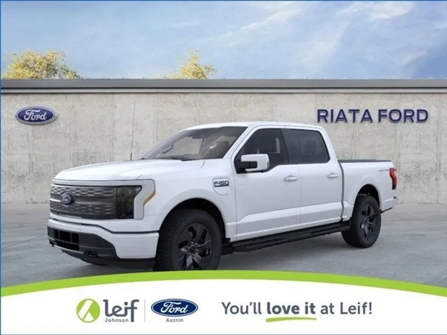 2025 Ford F-150 Lightning Lariat photo 1