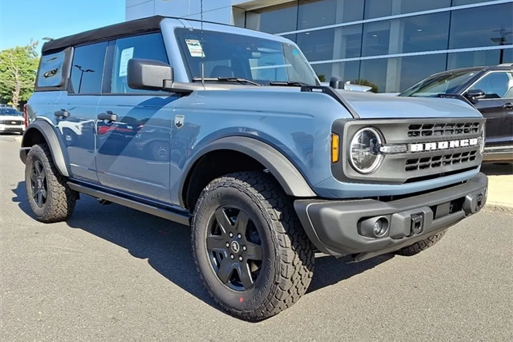 2025 Ford Bronco Big Bend photo 1