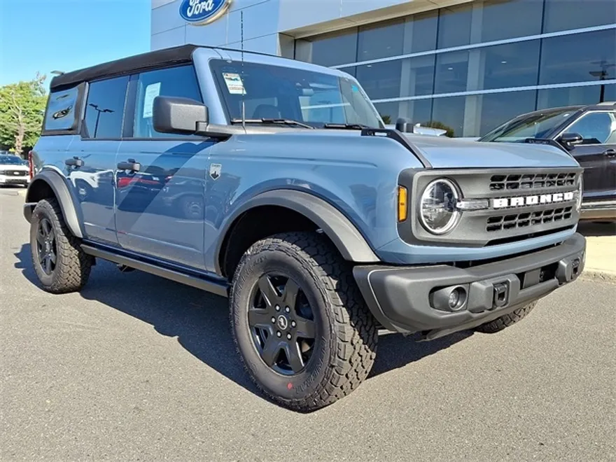 2025 Ford Bronco Big Bend photo 1