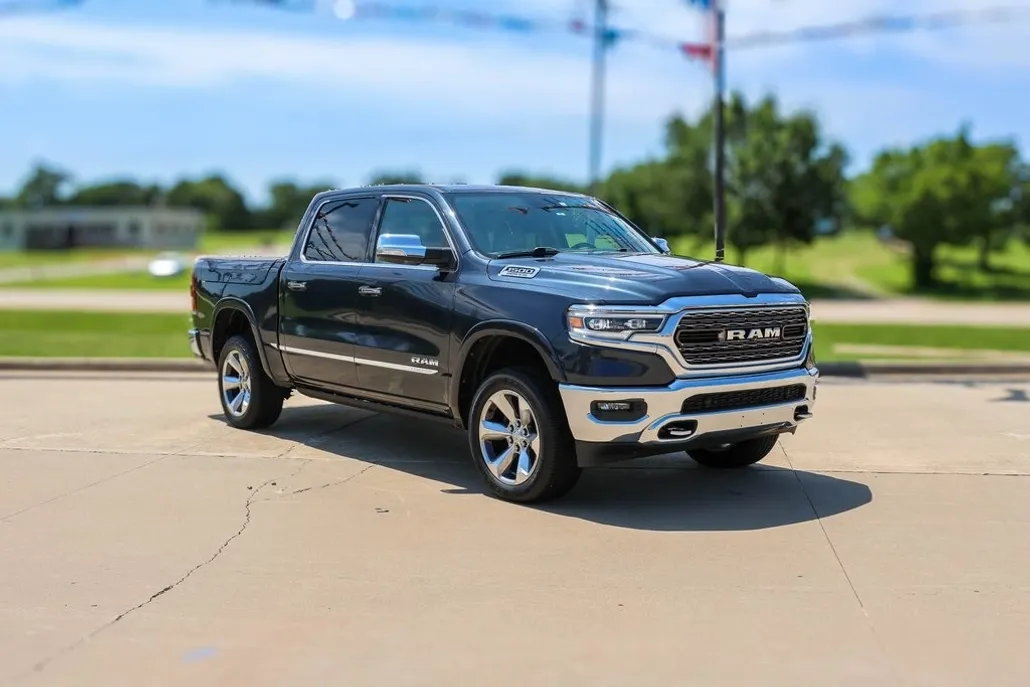 2019 Ram 1500 Limited photo 1