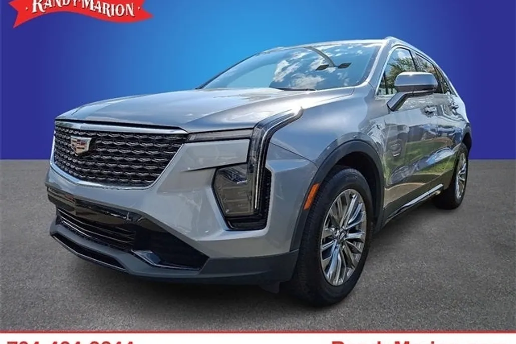 2024 Cadillac XT4 Premium Luxury photo 1