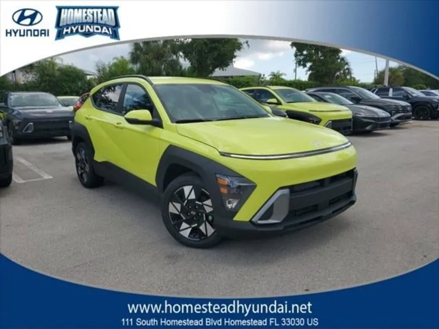 2025 Hyundai Kona SEL photo 1