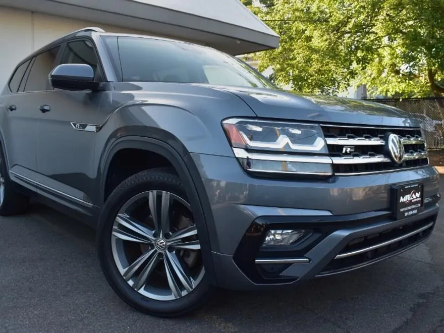 2019 Volkswagen Atlas V6 SEL R-Line photo 1
