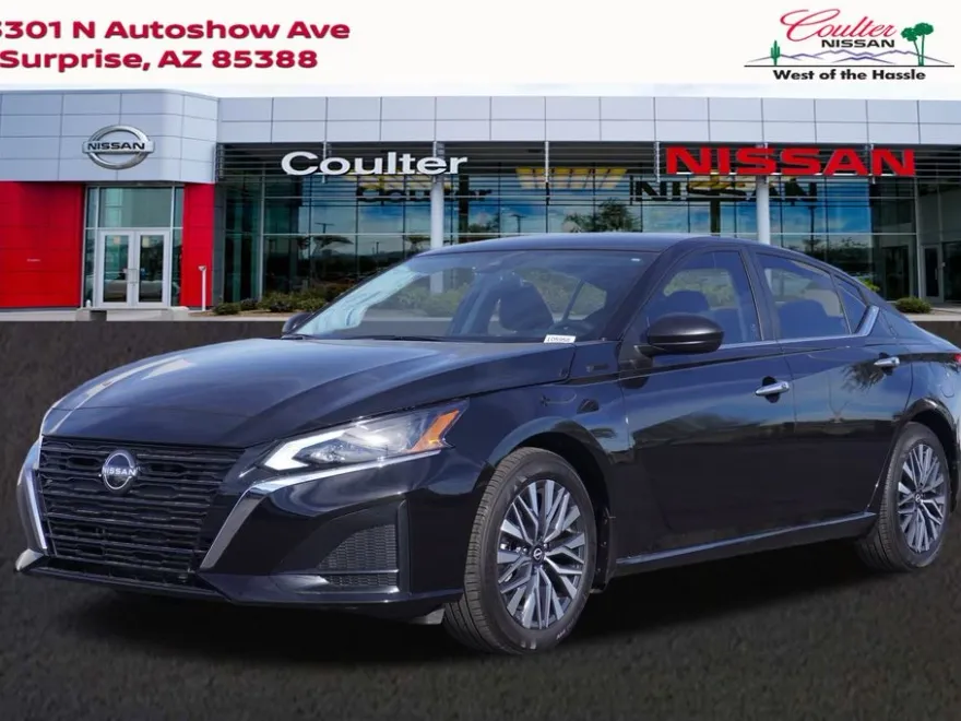 2025 Nissan Altima SV photo 1