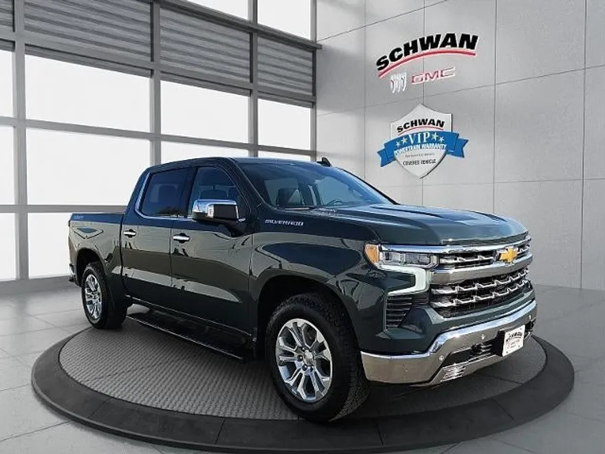 2025 Chevrolet Silverado 1500 LTZ photo 1