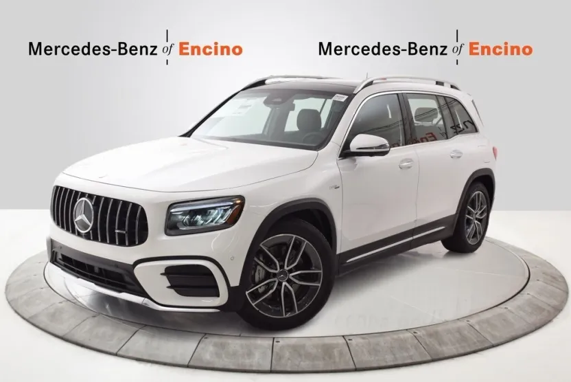 2025 Mercedes Benz GLB AMG 35 photo 1
