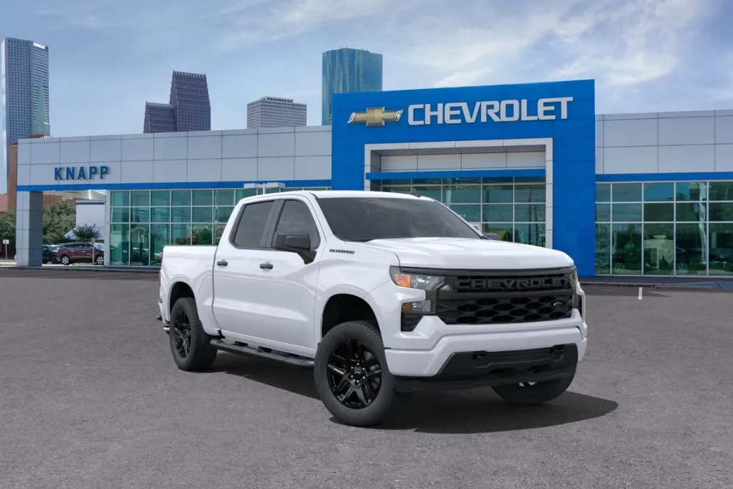 2025 Chevrolet Silverado 1500 Custom photo 1