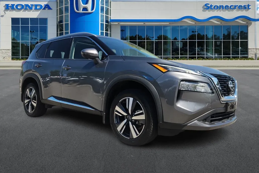 2023 Nissan Rogue SL photo 1