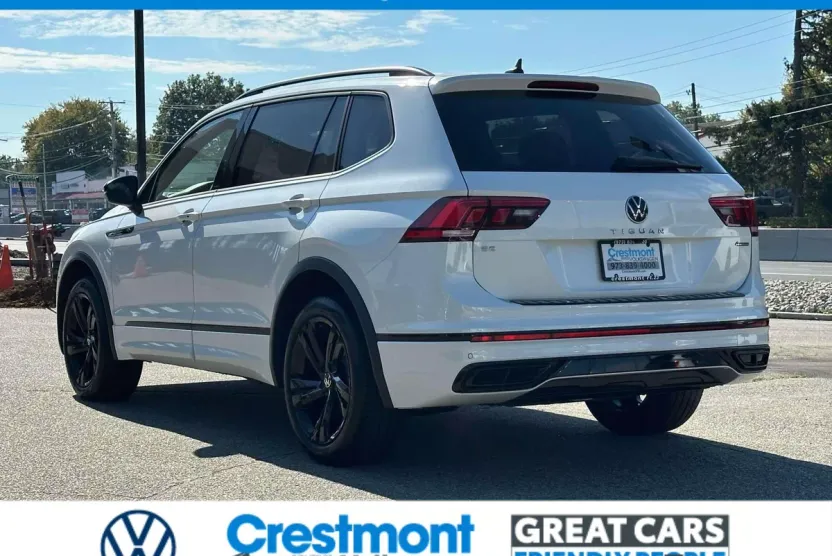 2023 Volkswagen Tiguan SE R-Line Black photo 1