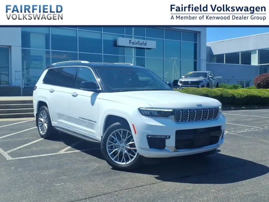 2022 Jeep Cherokee L Summit photo 1