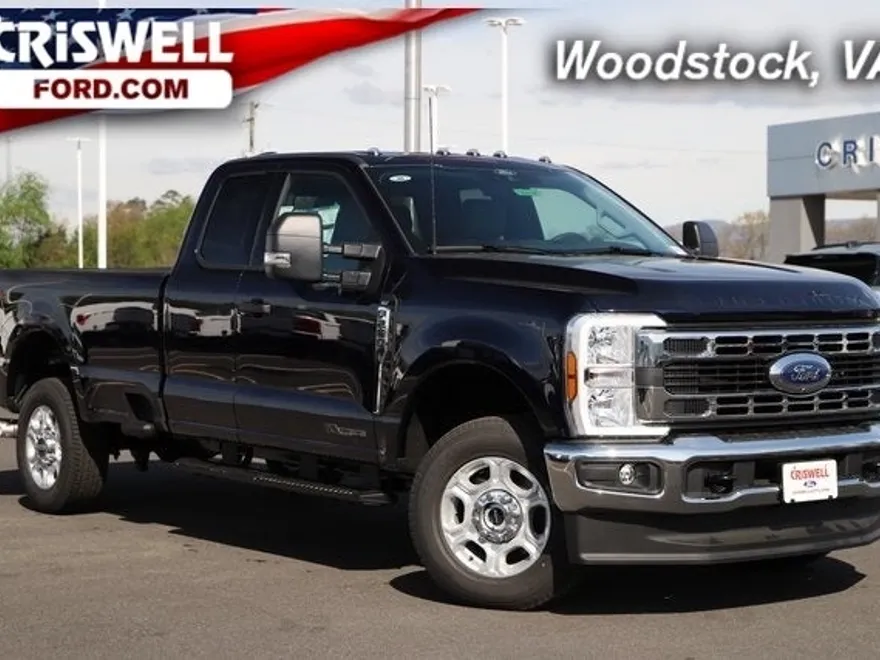 2025 Ford F-250 XLT photo 1
