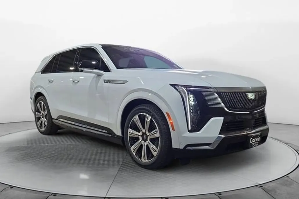 2026 Cadillac Escalade IQ Premium Luxury photo 1
