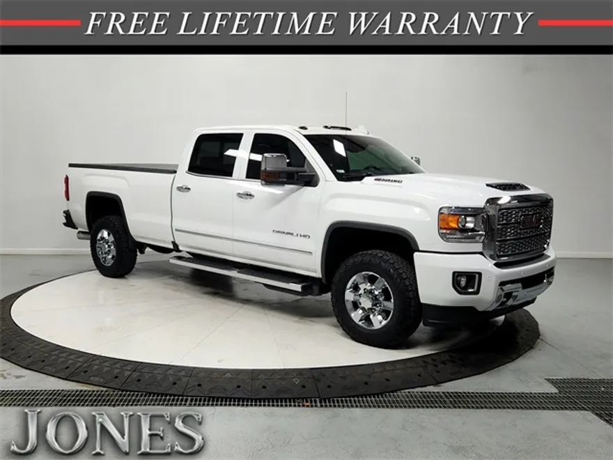 2019 Gmc Sierra 3500 HD Denali photo 1