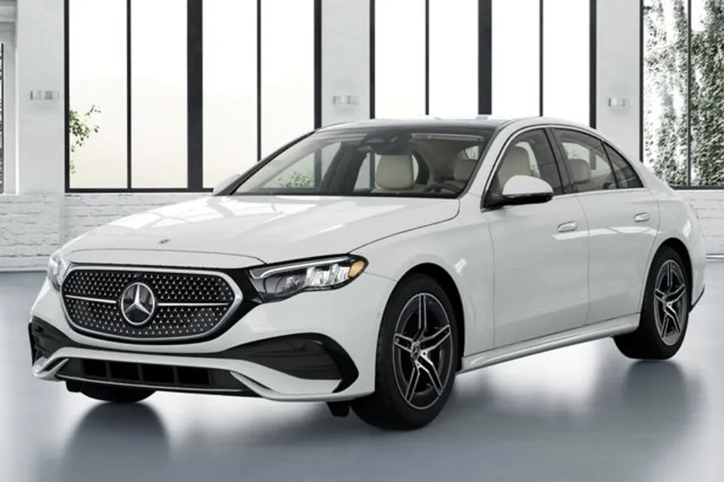 2026 Mercedes Benz E 350 4MATIC photo 1