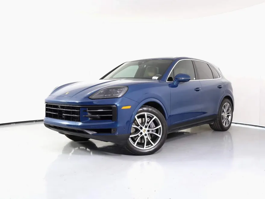 2024 Porsche Cayenne photo 1