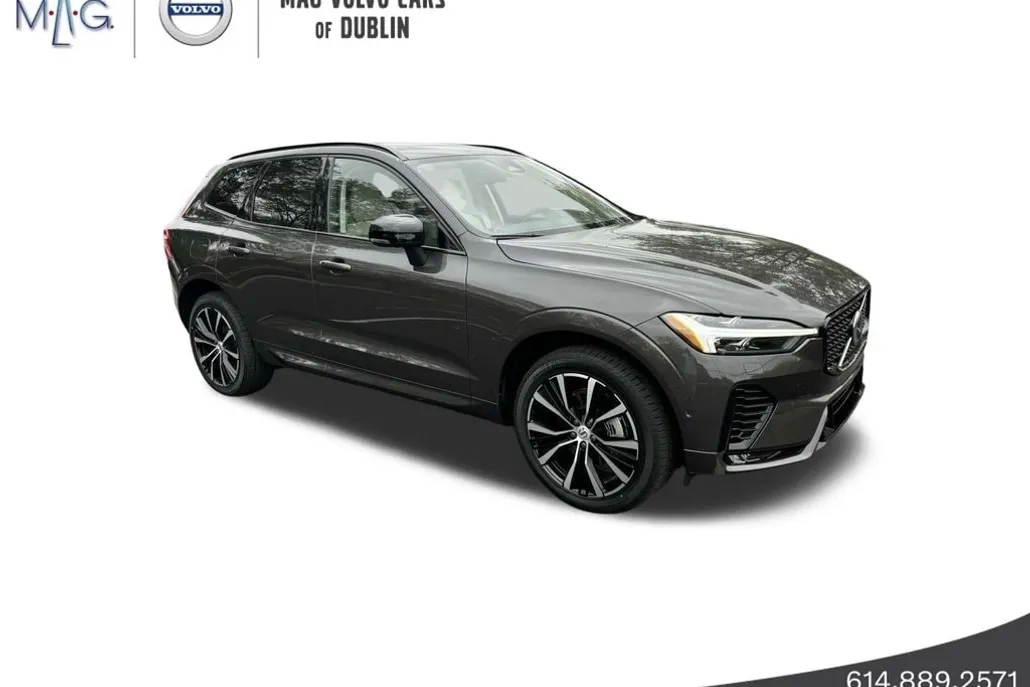 2025 Volvo XC60 B5 Plus photo 1