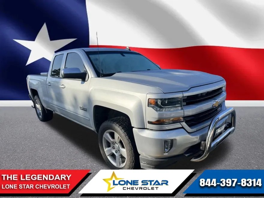 2017 Chevrolet Silverado 1500 LT photo 1