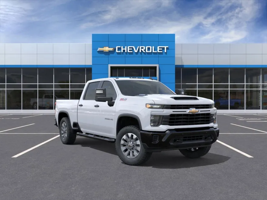 2025 Chevrolet Silverado 2500HD Custom photo 1