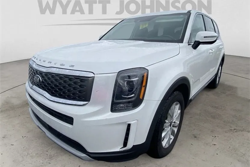 2020 Kia Telluride LX photo 1