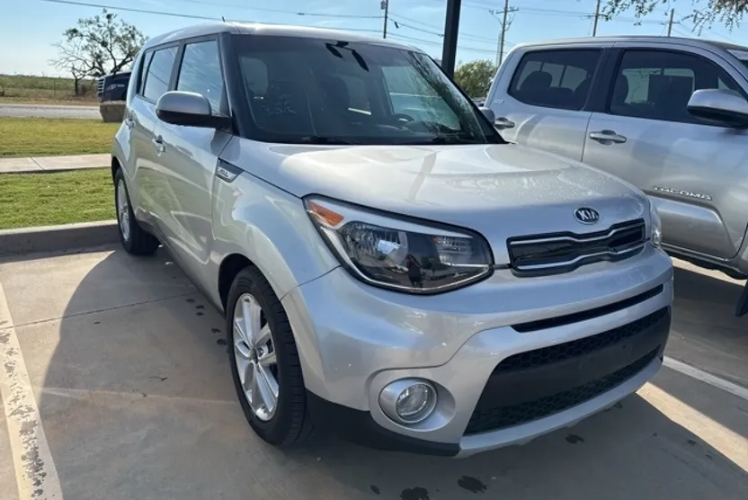 2019 Kia Soul Plus photo 1
