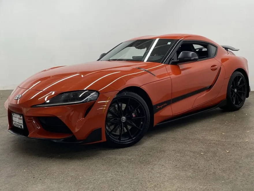 2024 Toyota Supra 3.0 photo 1